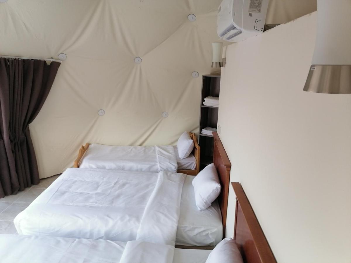 Sara Luxury Camp Hotel Wadi Rum Exterior foto