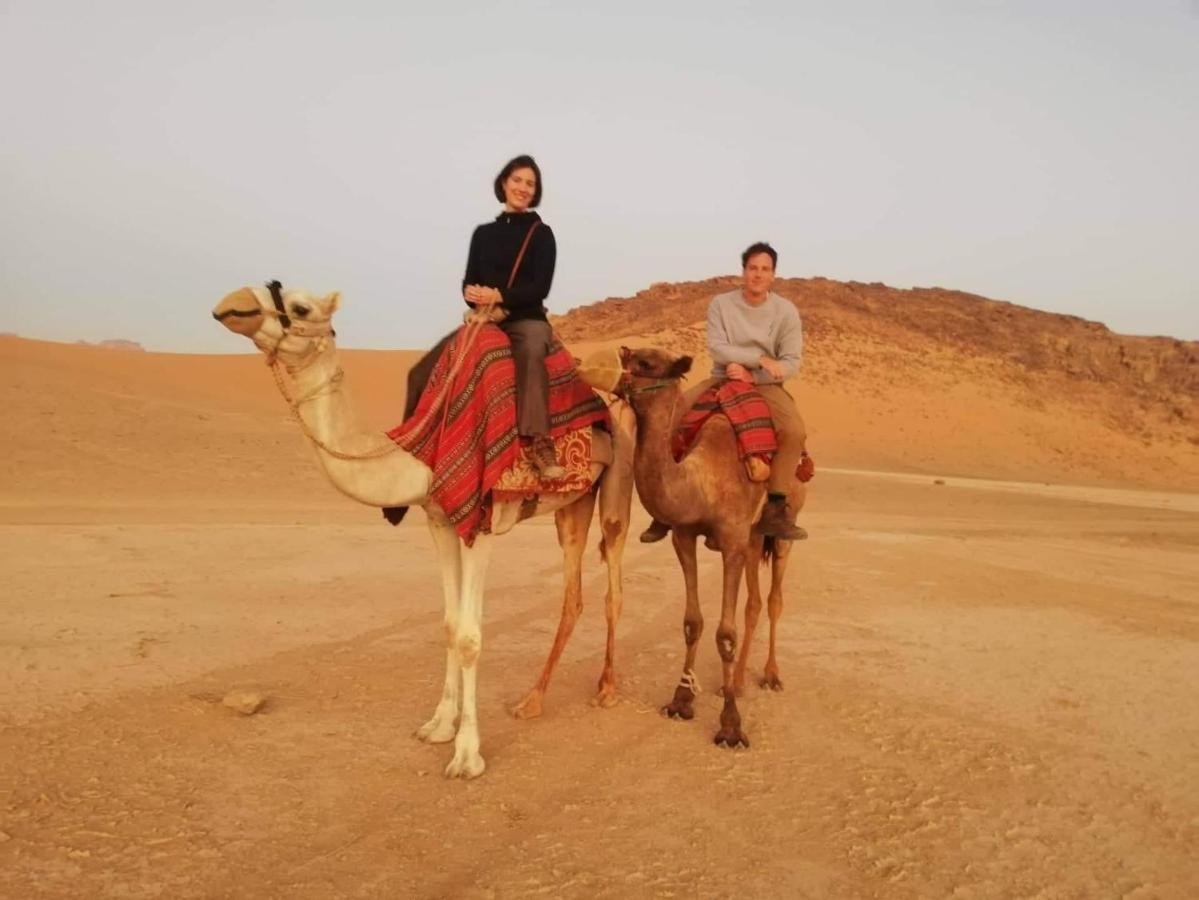 Sara Luxury Camp Hotel Wadi Rum Exterior foto